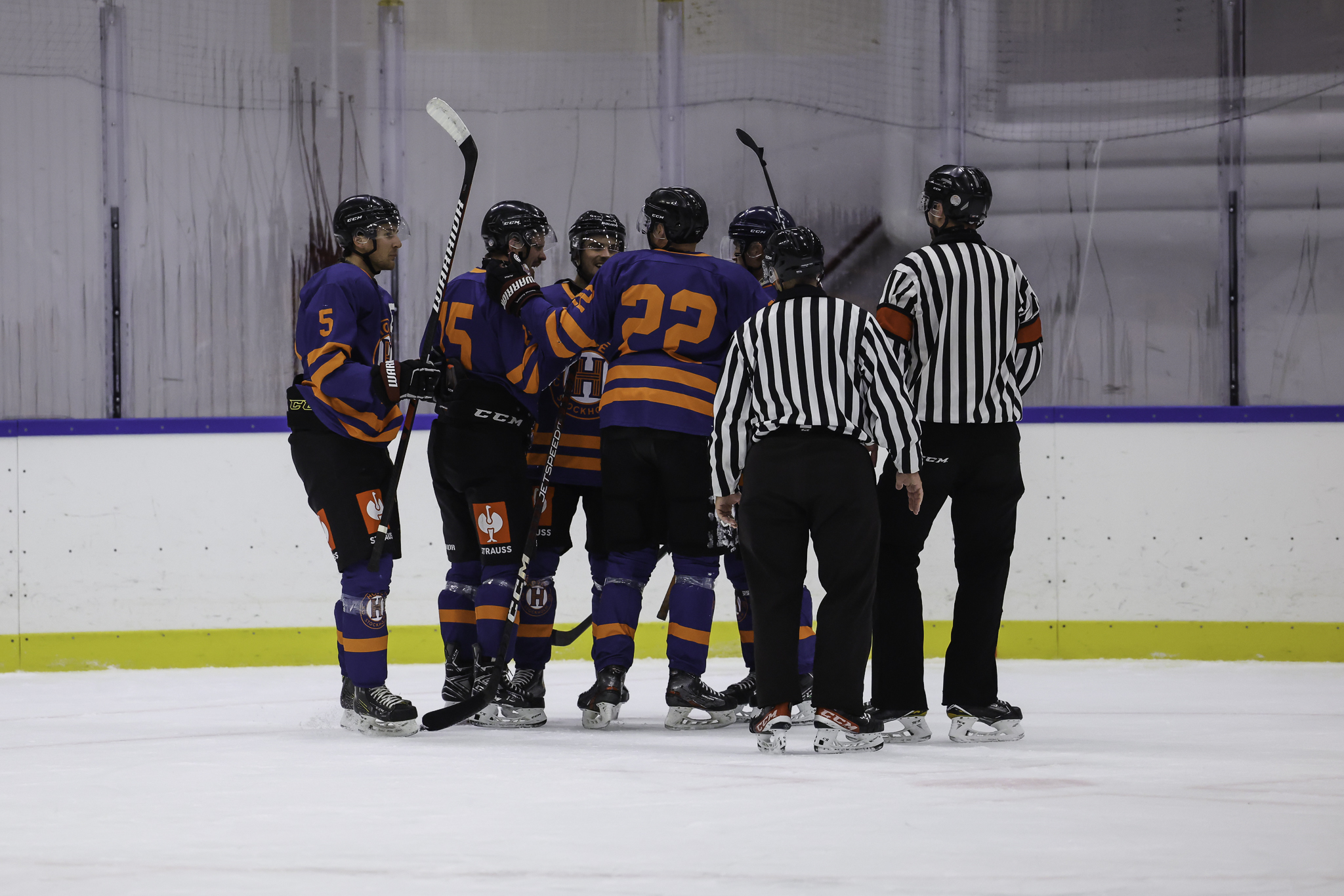 Hovet HC mot Trångsunds IF, seriepremiären 2 oktober 2026 — bild 13