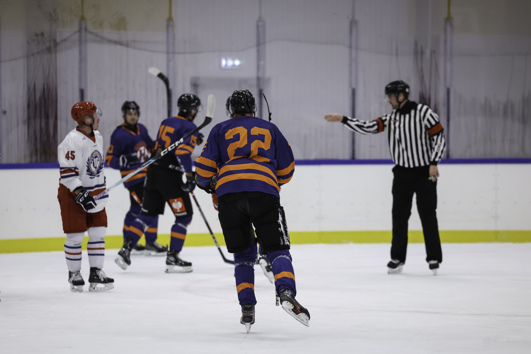 Hovet HC mot Trångsunds IF, seriepremiären 2 oktober 2026 — bild 12